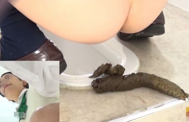 女子高生　うんち　盗撮 最近の女子校生は和式便器でウンコする時ポジションミスしてハミ出す娘が多いらしい！ | 女糞.com -女のうんこスカトロ動画-