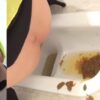 ショッピング女性トイレ駆け込み